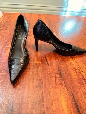 Lauren Ralph Lauren Black Croc-Embossed Pointed Toe Heels
